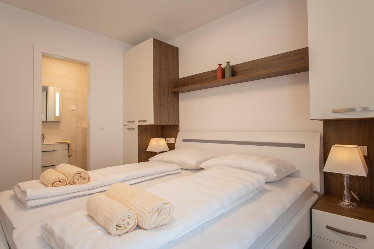 Apartments Mandre I מראה חיצוני תמונה
